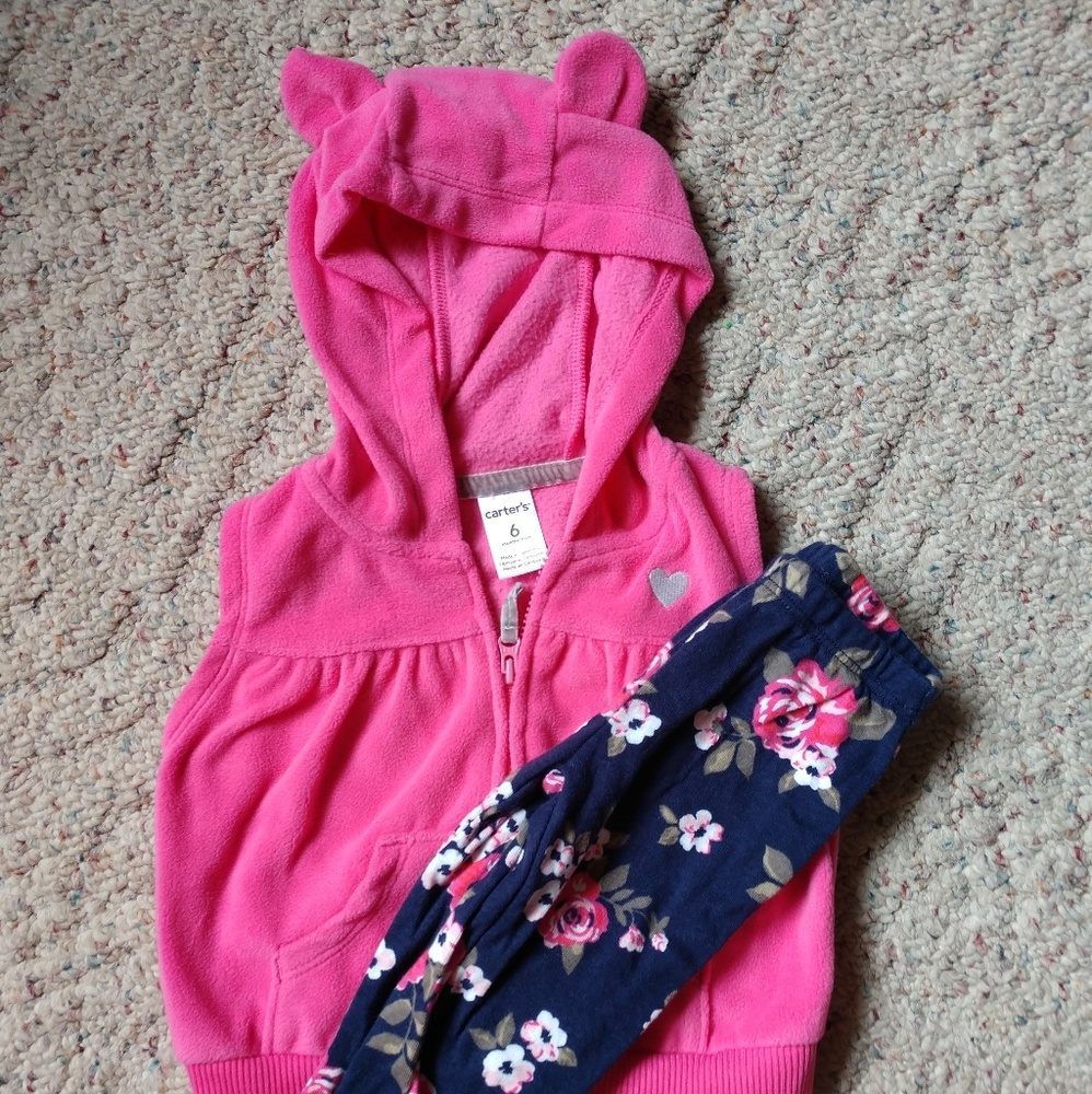 Carter's vest and pant set
